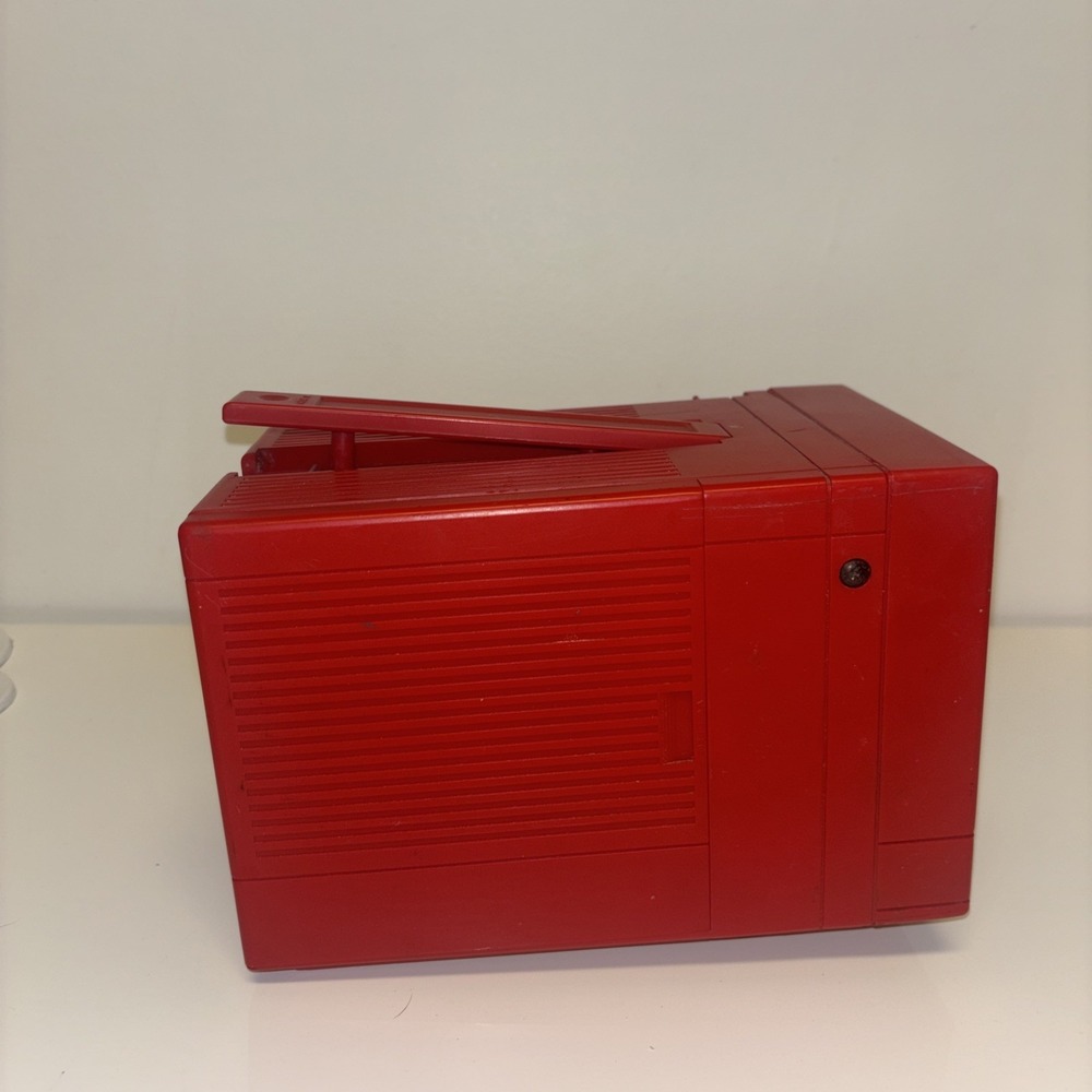 Vintage 1987 Electronics of North America Red Portable TV AM FM Radio CRT Retro - Picture 7 of 11
